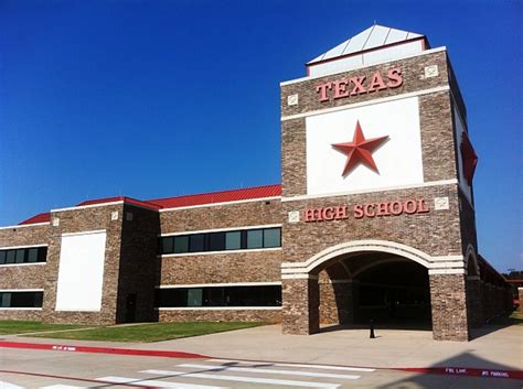 Texas High Freshmen Debate Team Win High Honors