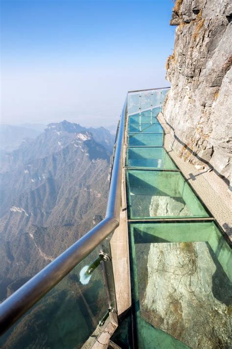 World's longest glass skywalk opens in China