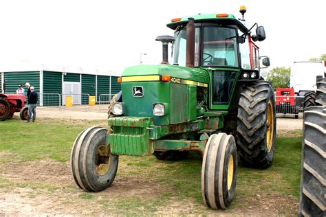 John Deere 4040: Specs, Engine, Transmission, Dimensions