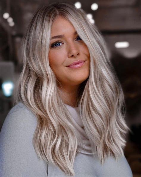 Platinum White Blonde Balayage Balayage Hair Blonde Balayage Hair | Hot ...
