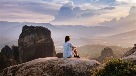 Book online: Hidden Trails of Meteora – Hiking | Discover Greece