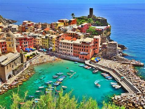 Cinque Terre, The Colorful City in Northern Italy - Traveldigg.com