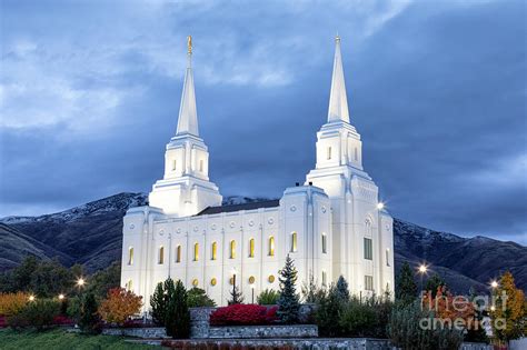 Brigham City Utah Temple - Autumn Morning Photograph by Bret Barton - Fine Art America