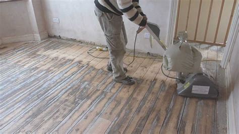 How to Sand a Wooden Floor and Floorboards | DIY Doctor