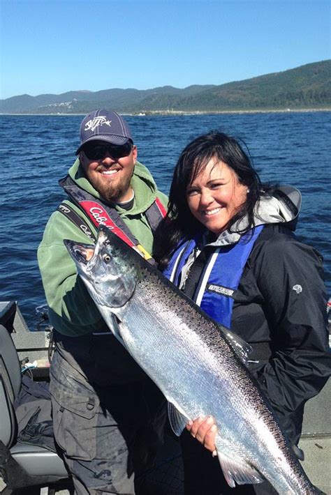 Hire a Fishing Guide & Charter on Oregon Coast | Tillamook County