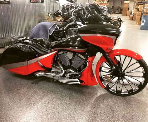 Pin by Soul On Iron on Victory bagger | Victory motorcycles, Victory cross country, Victory ...