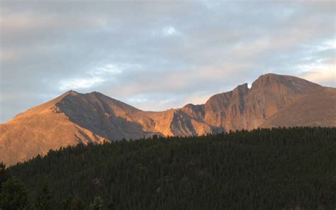 My Hike Up Longs Peak - The Good, The Bad and the RV