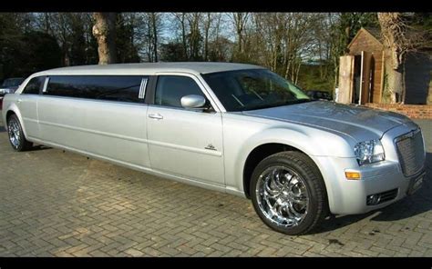 Silver Chrysler Limousine Hire for Wedding | Chrysler limousine ...