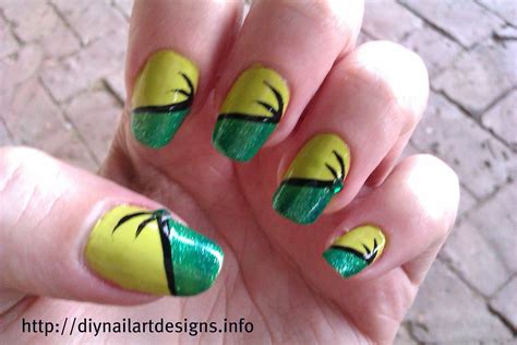 DIY Nail Art Designs: Easy Two-Tone Green Nail Design with… | Flickr