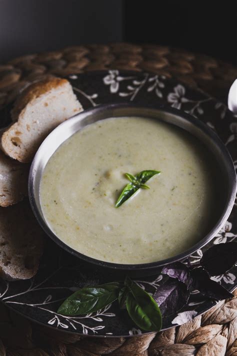 Zucchini-Basil Soup — a wooden nest