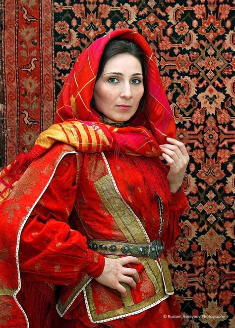 ☪ Azerbaijan national dress / folk costume | Traditional outfits, Traditional dresses, Folk dresses