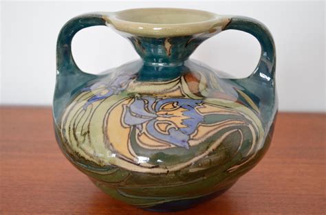 Art Nouveau Ceramic Vase from Plateelbakkerij Zuid Holland for sale at Pamono