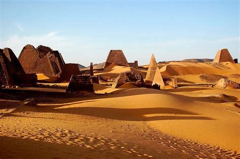 Pyramids Nubian Desert | Series 'Top survived pyramids from previous civilizations ...