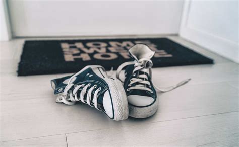 The Risks of Wearing Shoes in the House & Feet Spreading Germs| KCM