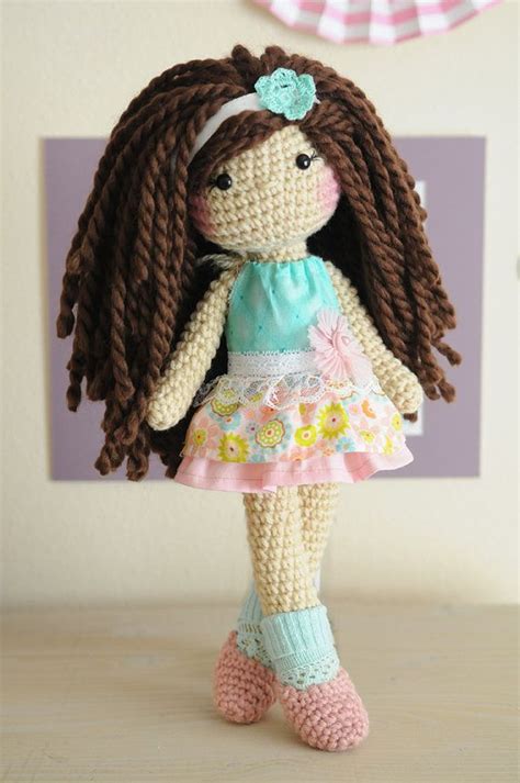 14" Crochet doll with brown curly hair (wool yarn). ~RTS~ Crochet Geek, Crochet Cat Pattern ...