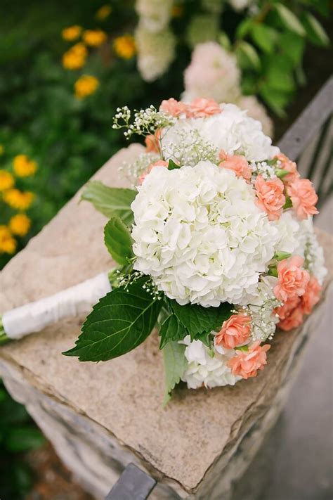 Hydrangea, Carnation and Baby's Breath Centerpiece