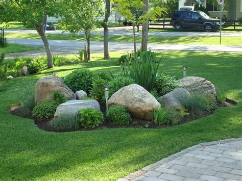 Tips for Landscaping with Rocks and Boulders Large Yard Landscaping, Landscaping With Boulders ...