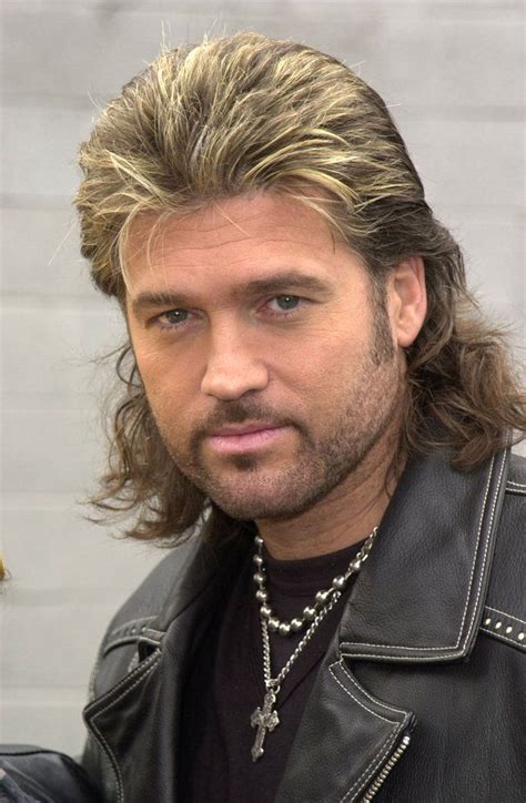 昔は「かっこいい！」と思ってた......。時代遅れになった男性ヘアスタイル17選 | Billy ray cyrus, Mullet hairstyle, Mullet haircut