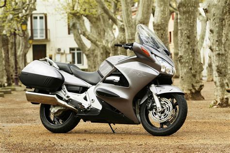 Tìm hiểu 96+ honda st 1300 tuyệt vời nhất - thuvientinhoc.edu.vn