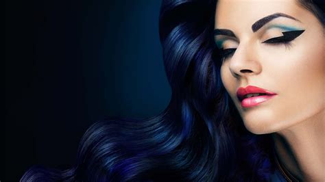 How to Get a Gorgeous Indigo Hair Color - L’Oréal Paris