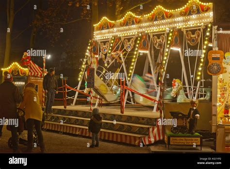 Bad Nauheim, Hessen : Weihnachtsmarkt - Sprudelhof Stock Photo - Alamy