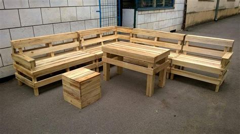 DIY Pallet Patio or Outdoor Furniture Set | 101 Pallets