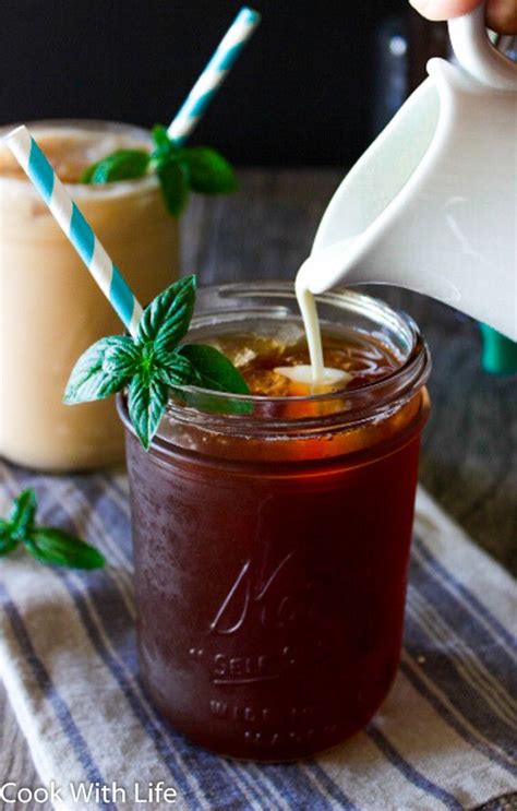 Creamy Honey-Basil Iced Tea | Iced tea, Honey tea, Healthy drinks recipes