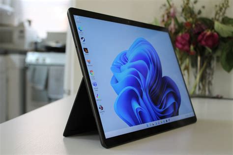 Microsoft Surface Pro 8 Review: The iPad Pro's Worthy Rival | Digital ...