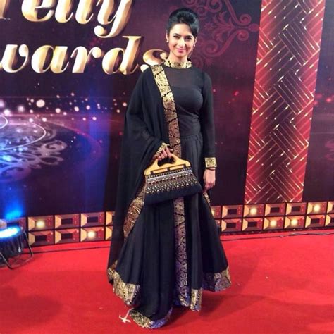 Divyanka Tripathi at the 13th Indian Telly Awards | Veethi