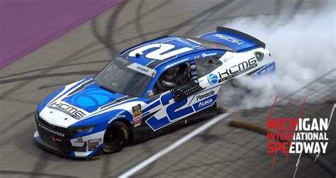 Tyler Reddick puts on a show after Michigan victory | NASCAR.com