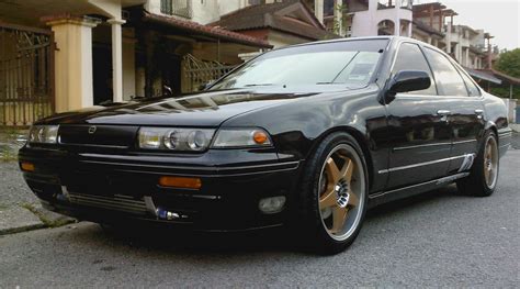 Nissan Cefiro A31: Photos, Reviews, News, Specs, Buy car