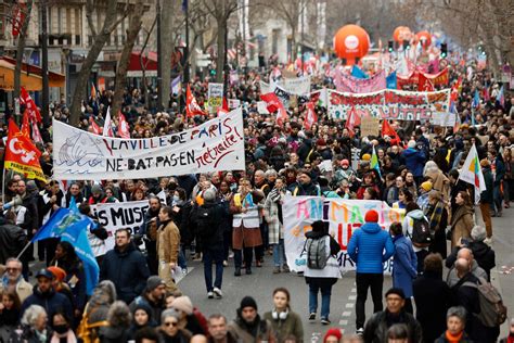 French pension reform: Nearly 1 million march in fourth day of protests