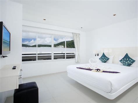 Grand Sunset Hotel in Phuket - Room Deals, Photos & Reviews