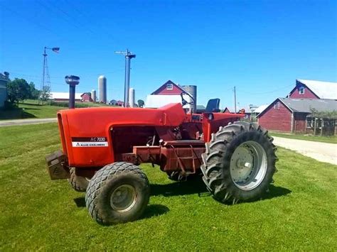 Allis-Chalmers 7030 | Tractors, Allis chalmers tractors, Chalmers