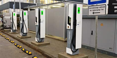 First 'ultra-fast' electric car charging station comes online in Europe ...