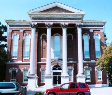 Warren County Courthouse in Kentucky