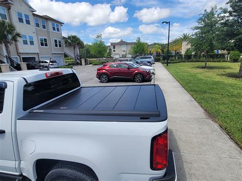 2020 Chevrolet Colorado Bed Cover For Your Truck - Peragon®