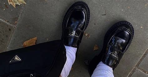 7 Ways to Style Your Leather Loafers With Socks | POPSUGAR Fashion