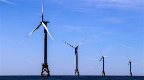 Onshore Versus Offshore Wind Energy: Pros & Cons - WindCycle