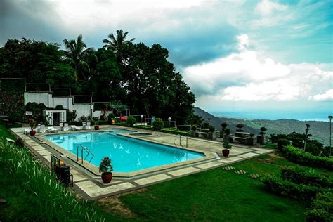 Days Hotel Tagaytay Pool: Pictures & Reviews - Tripadvisor