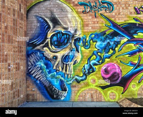 Skull Graffiti Drawings