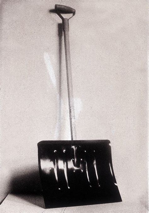 Marcel Duchamp "In Advance of a Broken Arm, 1915 | Marcel duchamp, Marcel duchamp artwork, Marcel