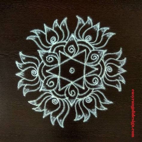 50 White Rangoli Designs (Rangoli Ideas) - October 2019 | Rangoli designs, Rangoli border ...