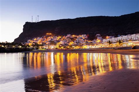 Puerto De Mogan Beach by Jorg Greuel