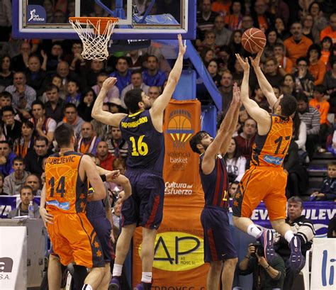 Valencia Basket – FC Barcelona: Exciting match ends in defeat (95-93)