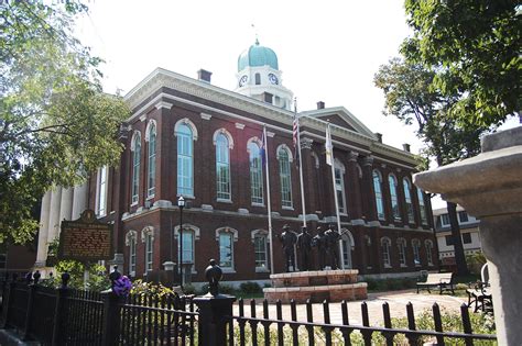 Warren County Courthouse | Warren county, Courthouse, Kentucky