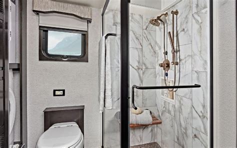 Best RV Bathroom Designs | Lazydays RV