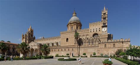 Cathedral in Palermo, Sicily, Italy [5039x2351] : r/ArchitecturePorn