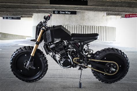 The Droog Moto Custom Kawasaki Ninja 250 R Scrambler x Street Fighter