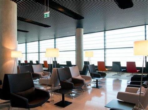 Lisbon Airport Lounges